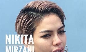 Rambut Nikita Mirzani Terbaru